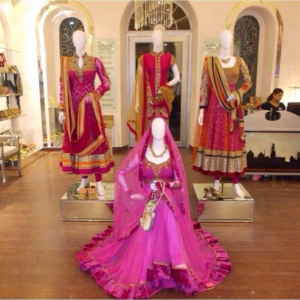 Premium Standing Female Mannequin for Fashion Display & Boutique Merchandising